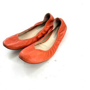 Vera Wang Lavender Lillian Ballet Flats 8 Orange Coral Leather Prep Classic